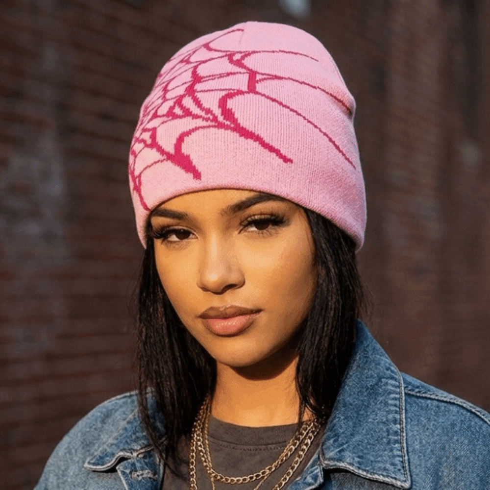 قبعات بيني بنمط شبكة العنكبوت  - مراجعة Beanie Cuffed Knit وسعره